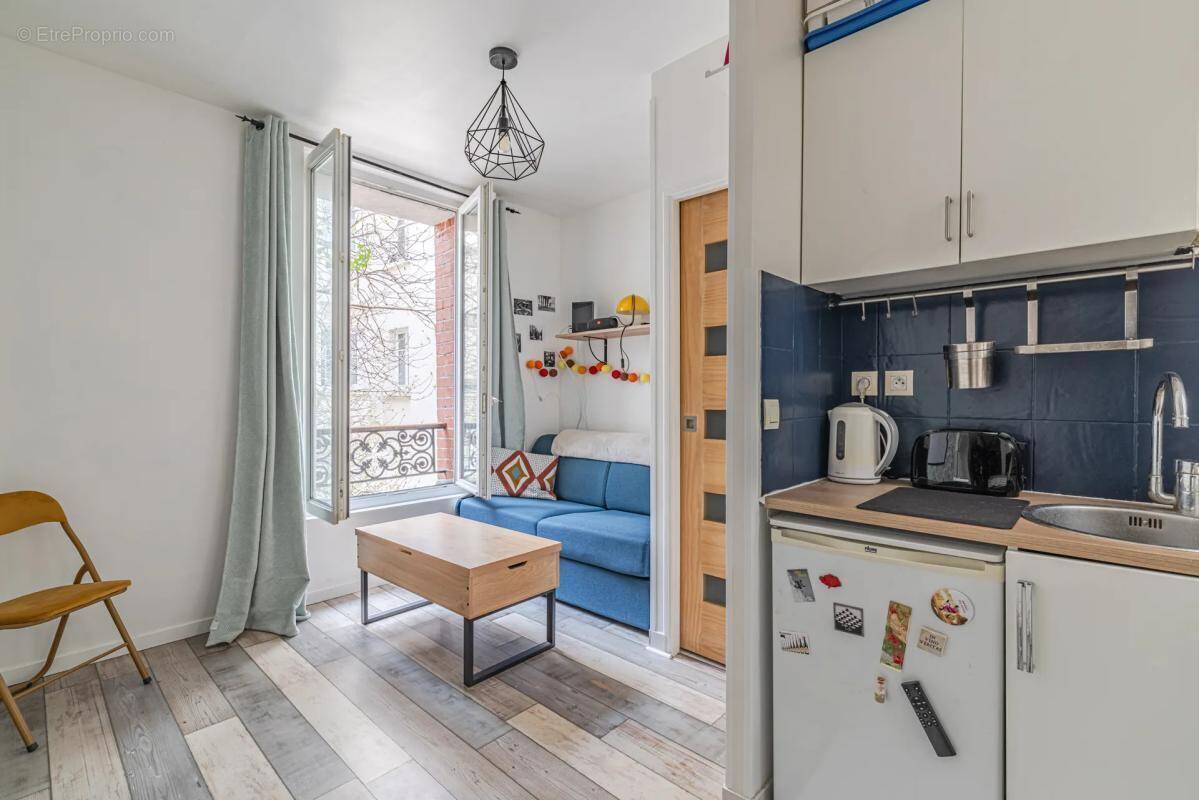 Appartement à PARIS-20E