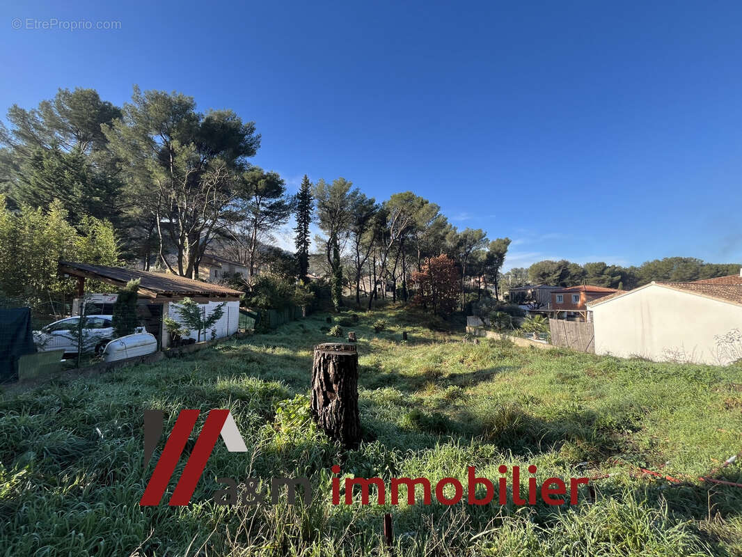 Terrain à MARTIGUES