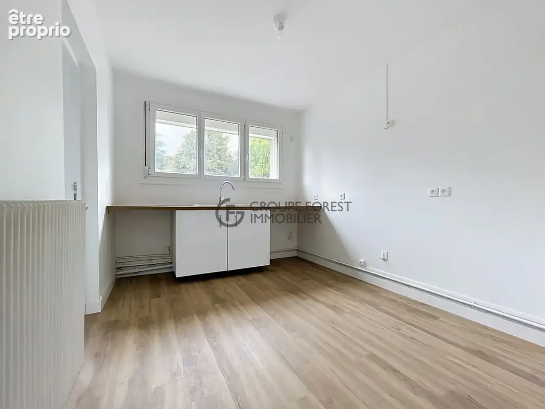 Appartement 4 pièces 85 m² à vendre à La Madeleine (59110) - photo 7