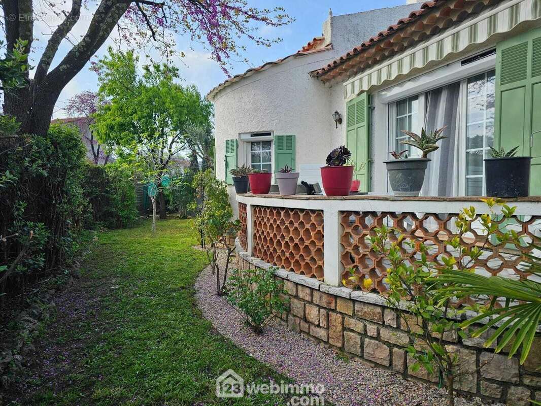 Maison à LE LUC