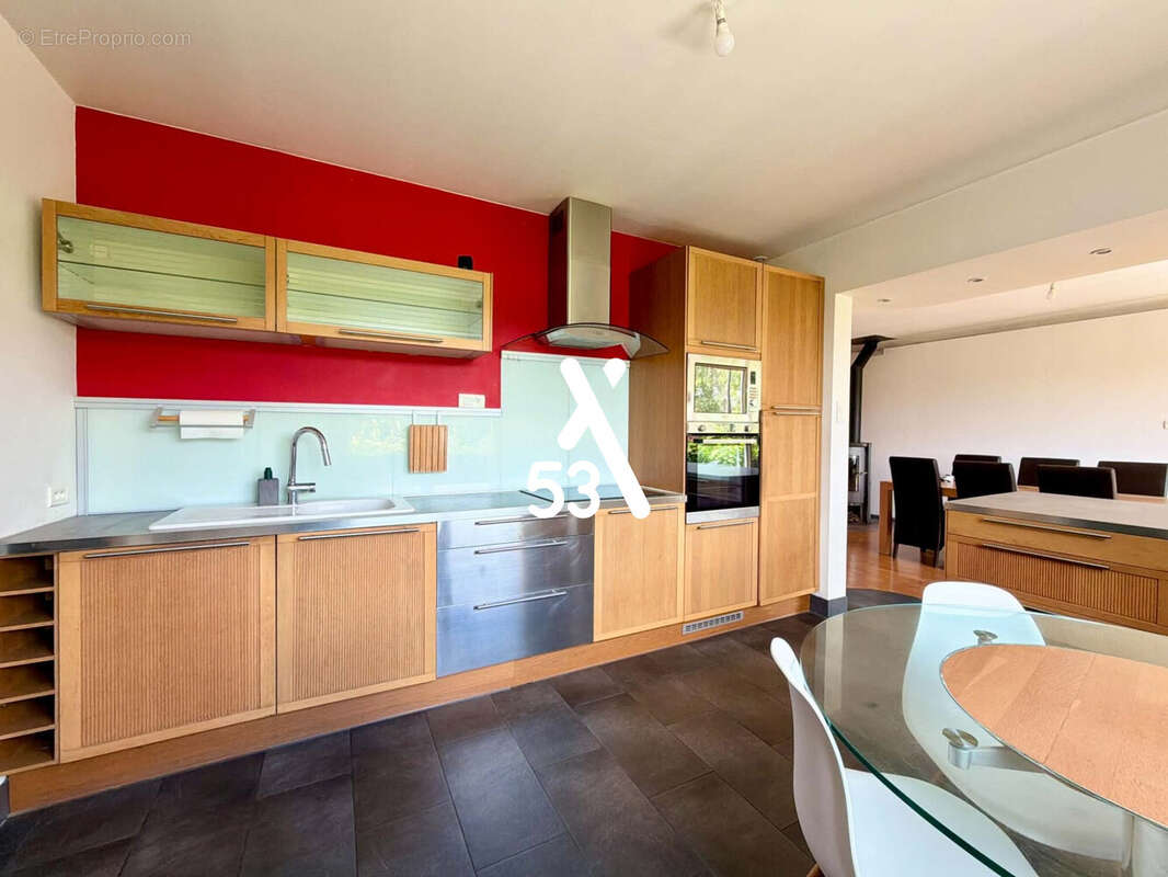 Maison 180 m² à Mametz  - photo 3