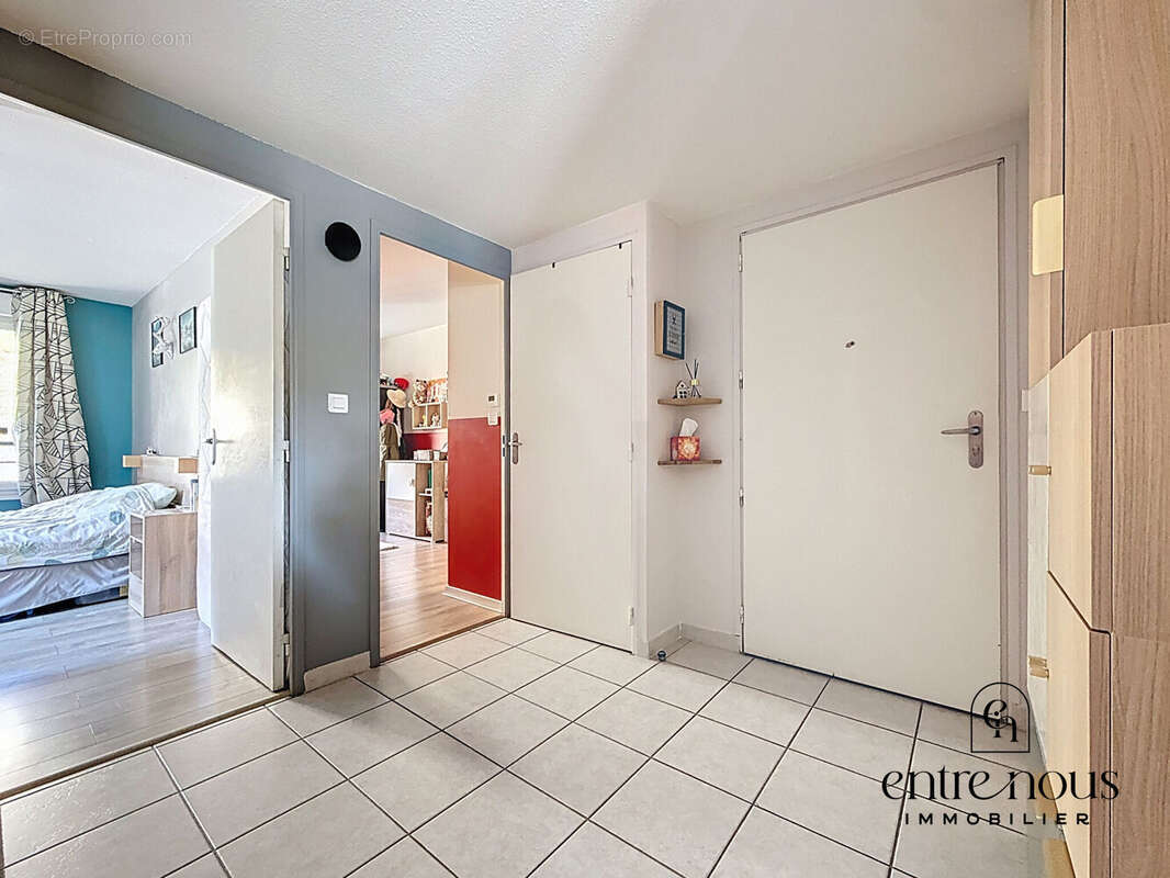Photo 5 - Appartement à GRIGNY