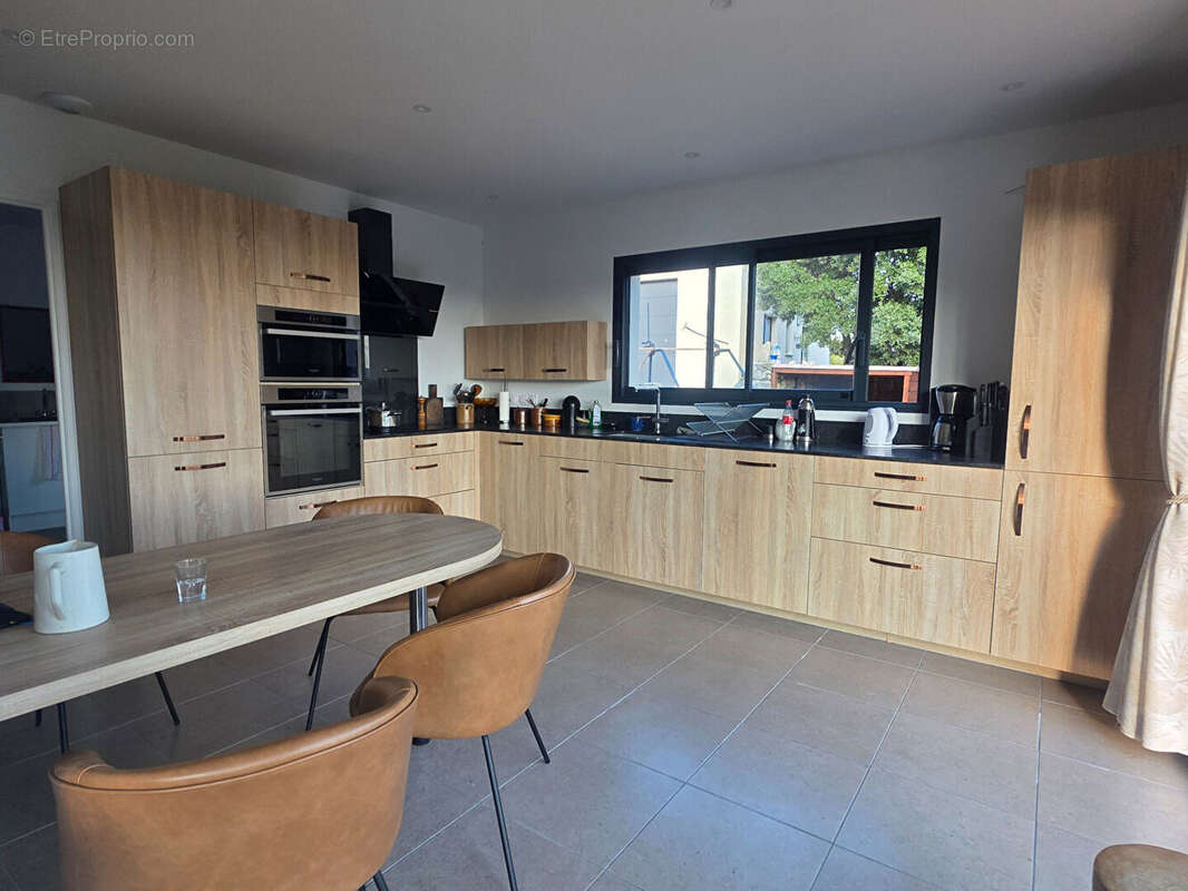 Maison à SAINT-AMBROIX