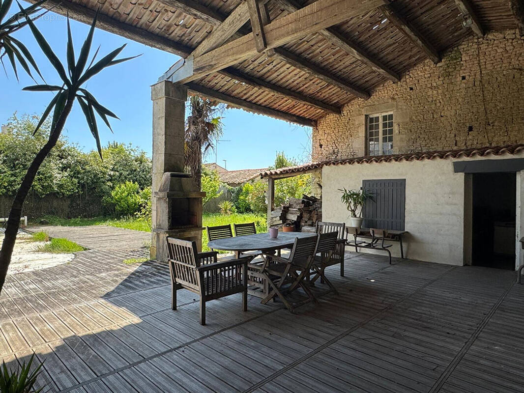 Maison à LA JARRIE