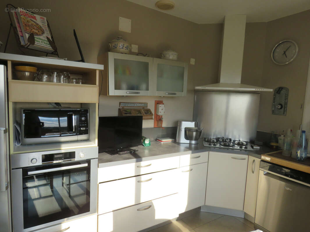 Maison à NOTRE-DAME-DE-SANILHAC