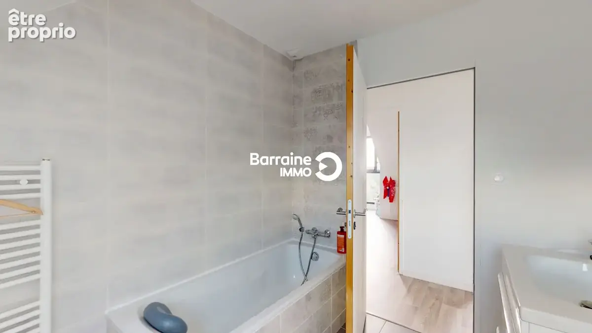 Exclusivite à vendre barraine immo maison récente avec vie de plain-pied à plouzané- ref :  pz00381-th - photo 10
