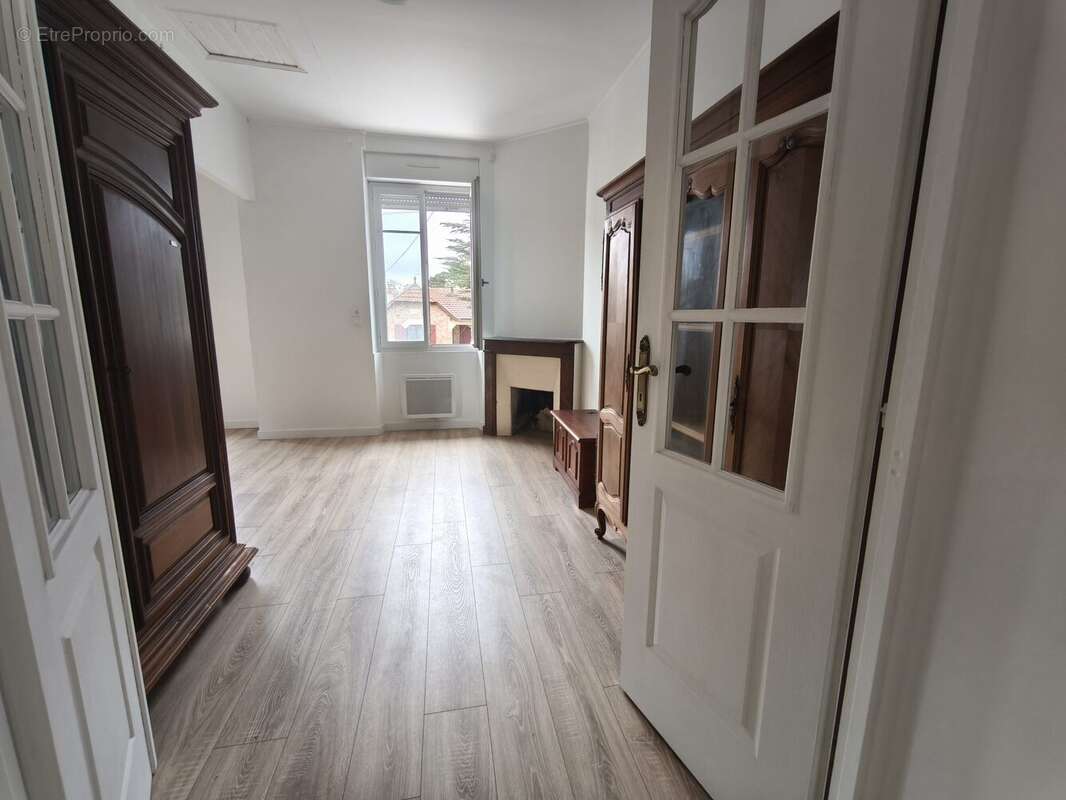 Maison 105 m² à Saint-Michel-Chef-Chef  - photo 3