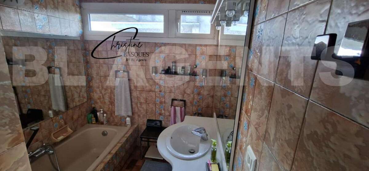 maison montauban salle de bain 1 - Maison à MONTAUBAN