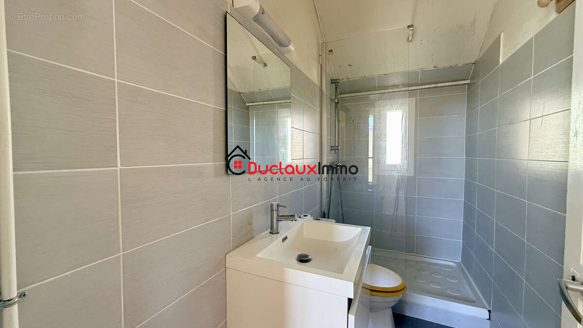 Immeuble Aurillac   Quartier de la Gare   Idéal investisseur - photo 16