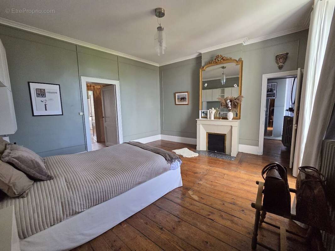 Appartement à COGNAC