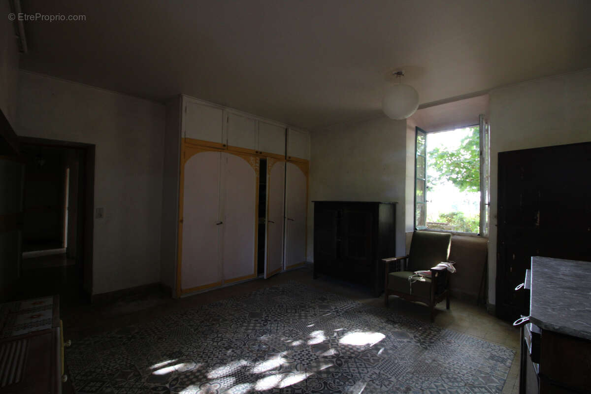 Maison à SAINT-CHRISTOL-LES-ALES