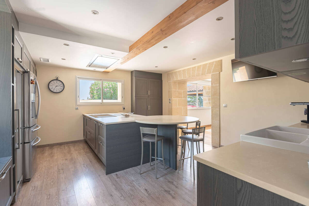 Charmante maison en pierre - 315m2 - creon - photo 9