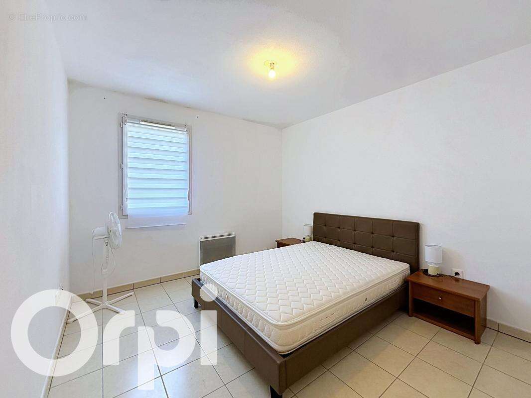Appartement à PUGET-SUR-ARGENS