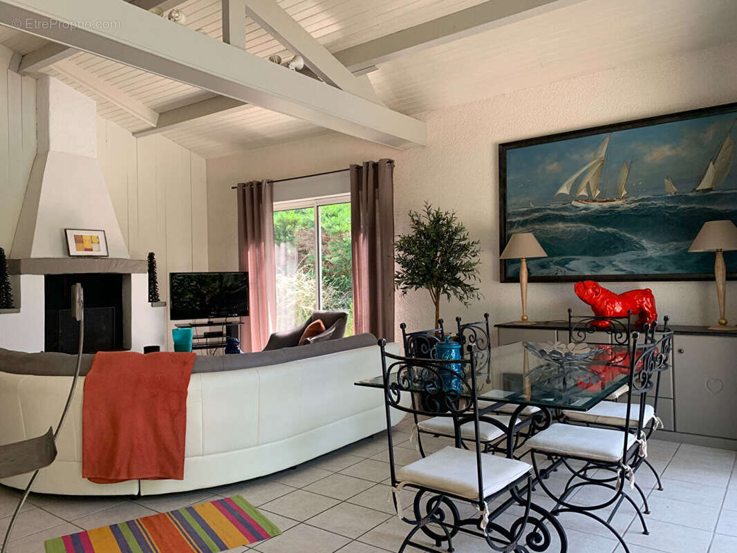 Maison à SAINTE-MARIE-DE-RE