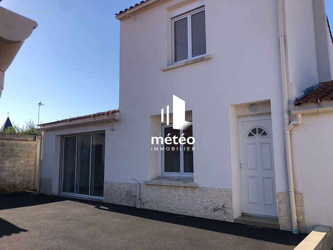 Maison à SAINTE-FOY