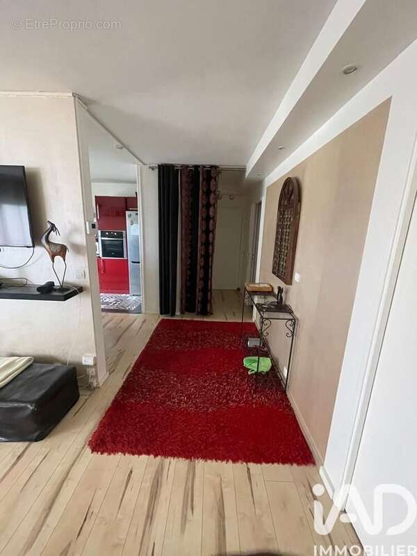Appartement 80 m² à Reze  - photo 4