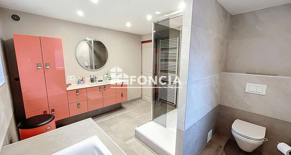 Maison à HERMIVAL-LES-VAUX