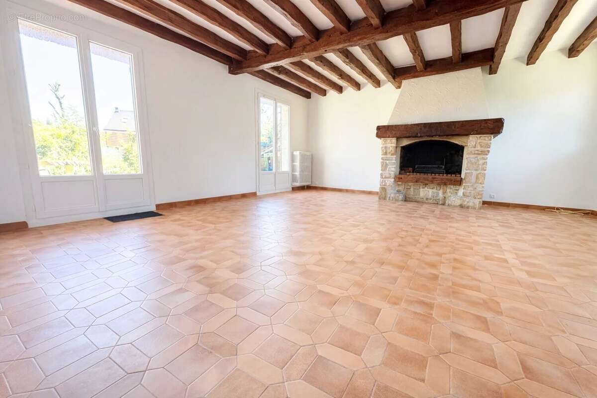 Maison à LE PLESSIS-TREVISE