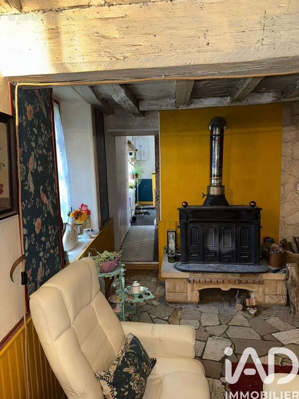 Photo 3 - Maison à CHAUMOT