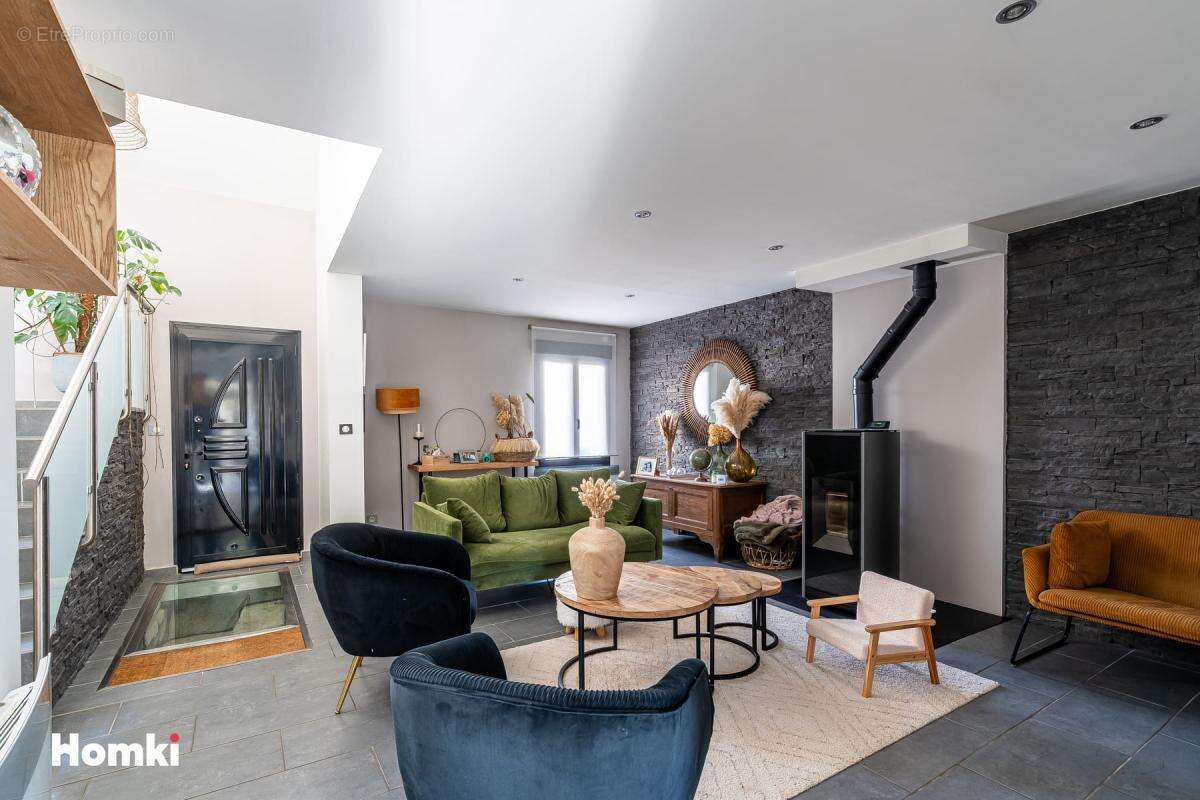 Maison/Villa T5 de 165 m2 à La Chapelle-Saint-Mesmin 45380 - photo 4