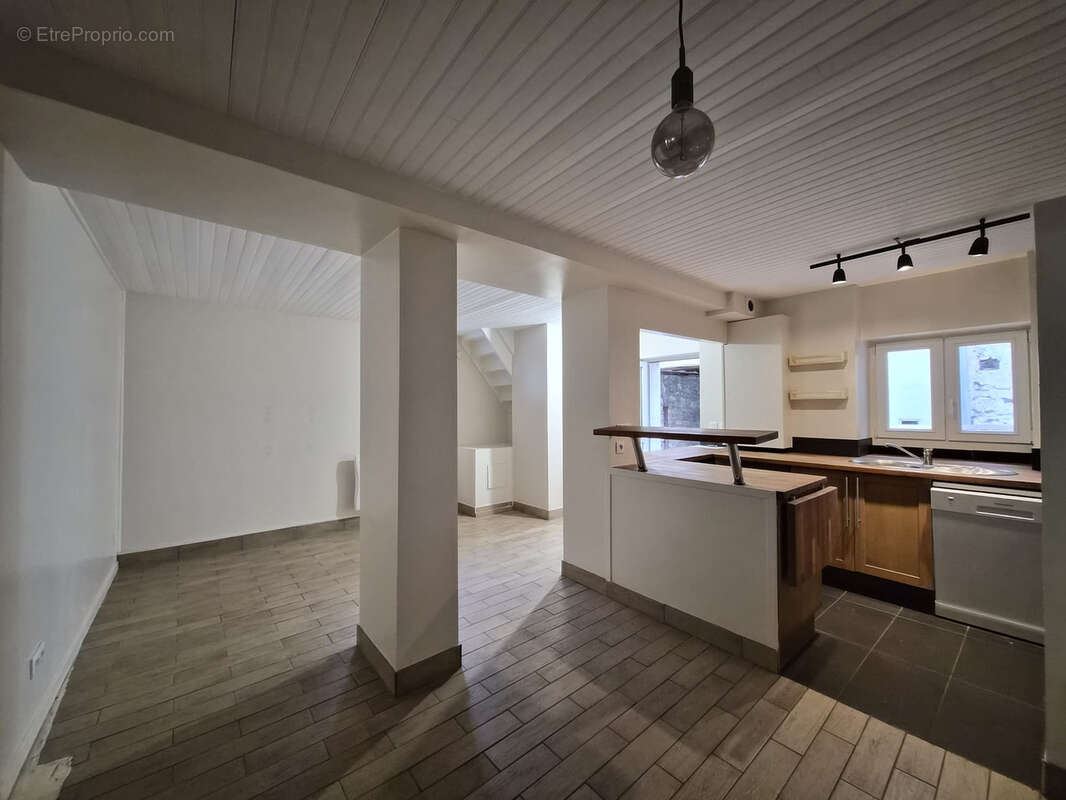 Maison à L'ETANG-LA-VILLE