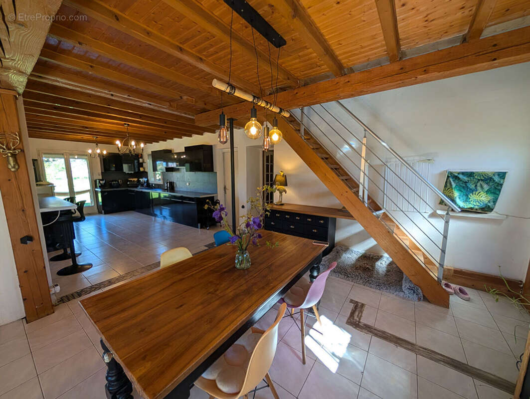 Maison à REVEL