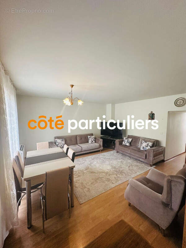 Maison Villeneuve Saint Georges 6 pièce(s)  de 134,22 m²  sur un terrain de 420 m². - photo 6