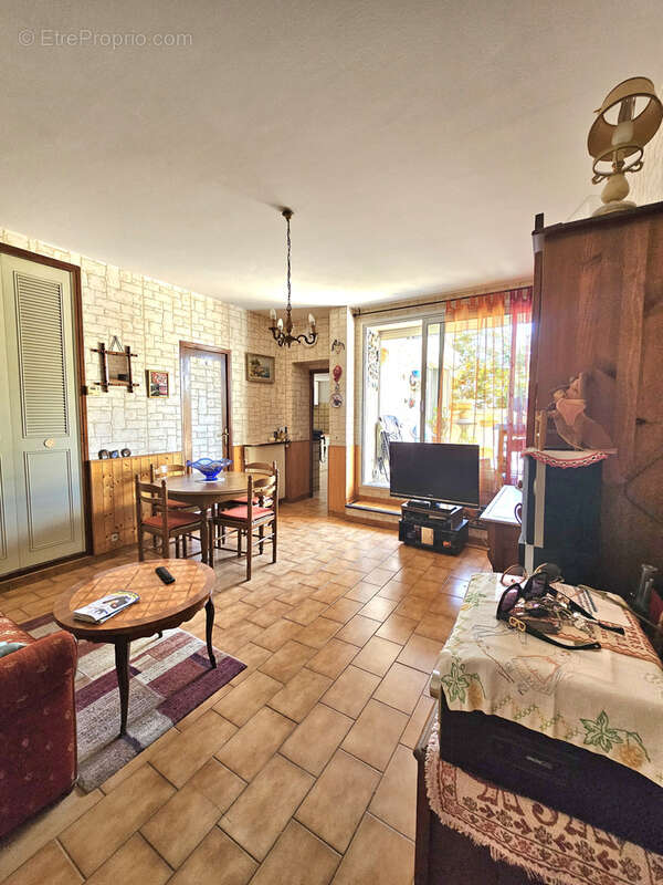 Appartement à LE CANNET