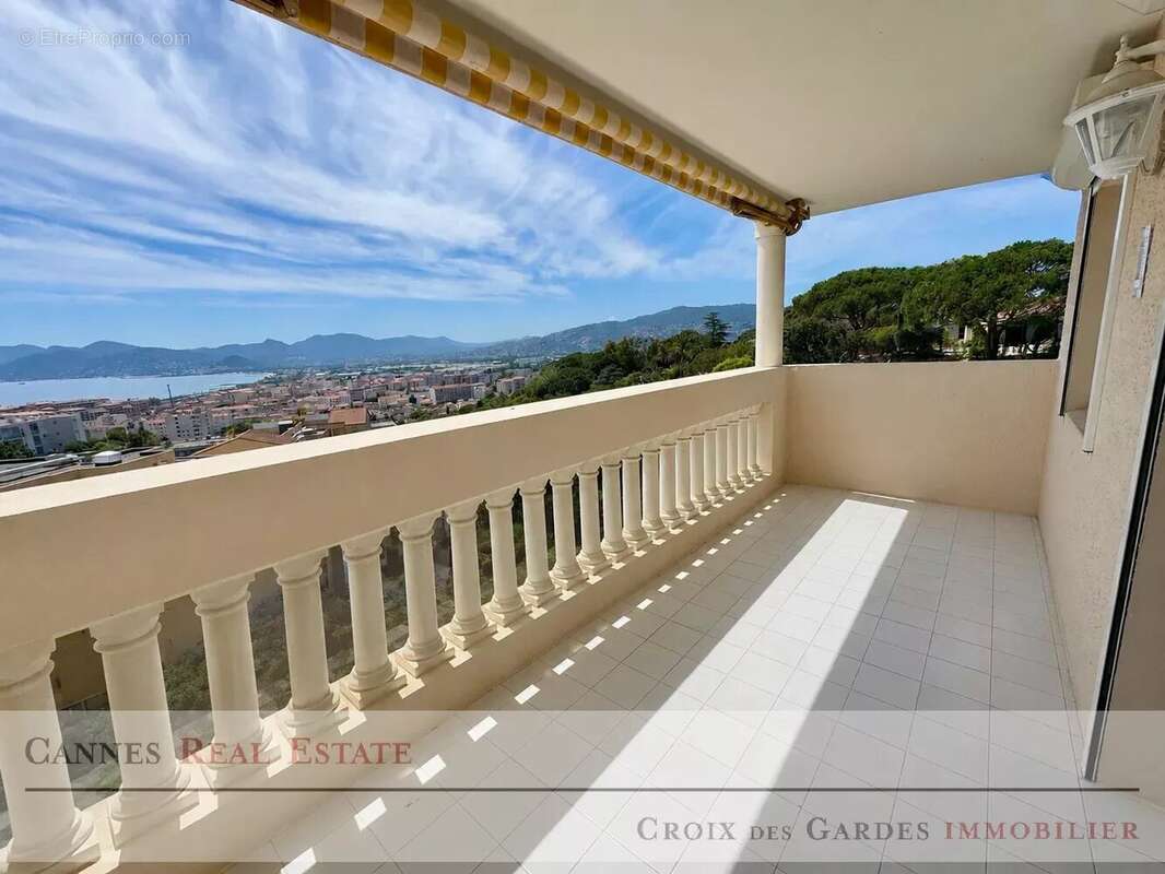 Appartement à CANNES