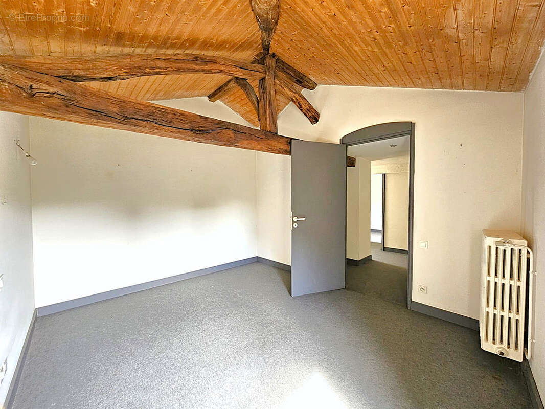Demeure de caractère au cœur de la ville   450m2 -10 chambres- piscine sur parc de 8000m2 Coliving-Coworking- - photo 40