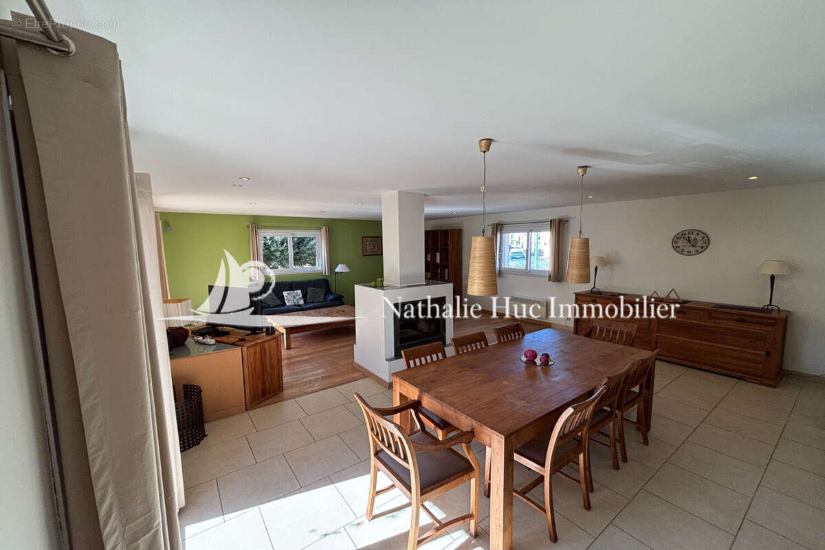 Maison à VILLELONGUE-DE-LA-SALANQUE