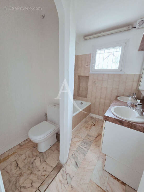 Maison à TREMBLAY-EN-FRANCE