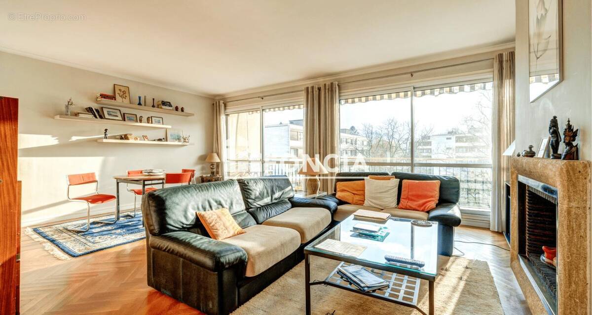 Appartement à NOISY-LE-ROI