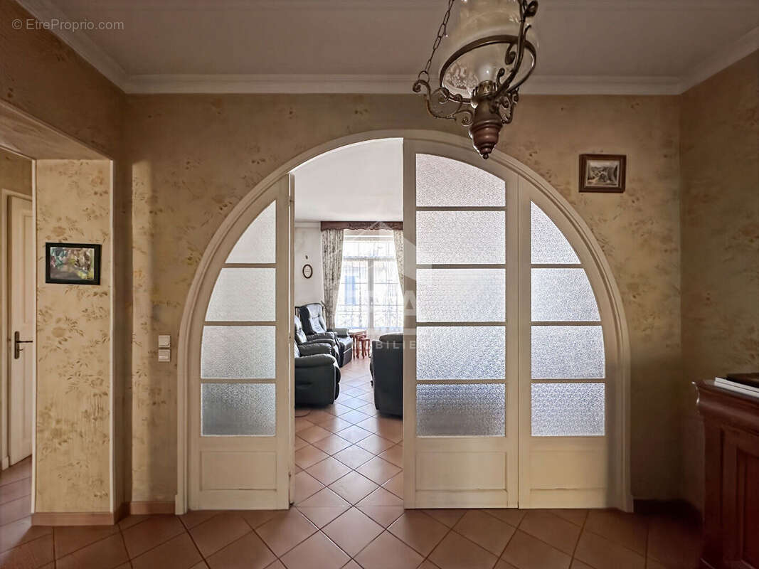 Maison à CHATEAURENARD