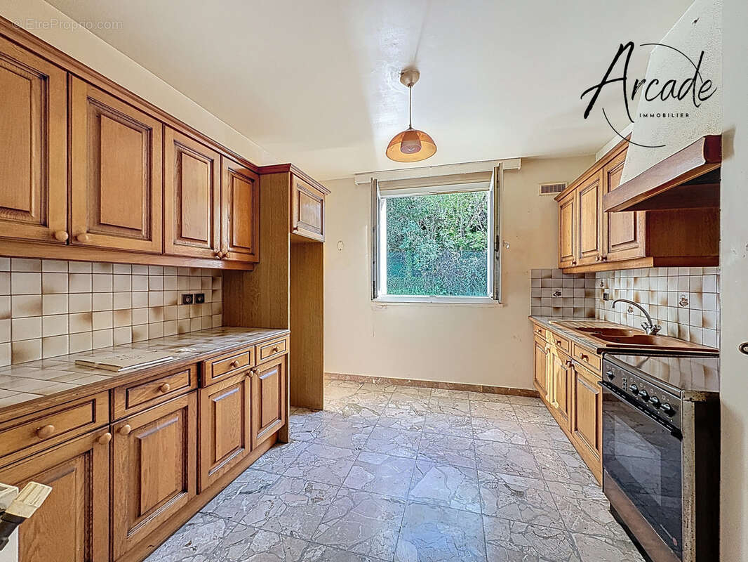 Maison à MONTIVILLIERS