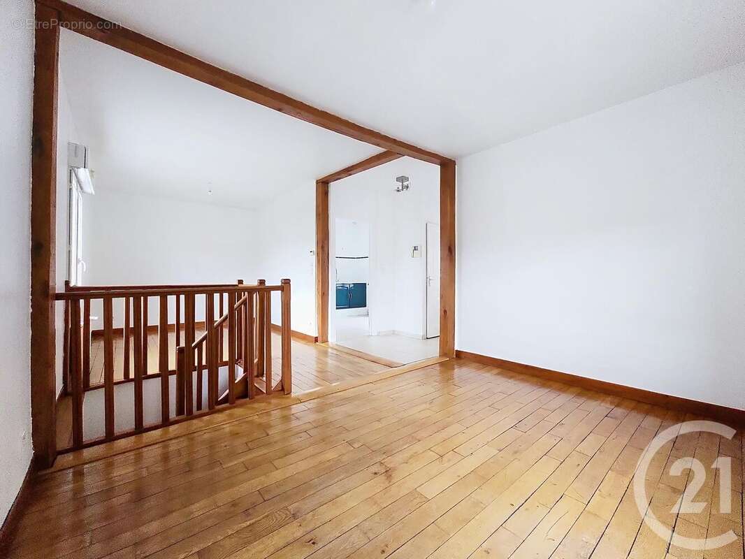 Maison à SAINTE-SAVINE