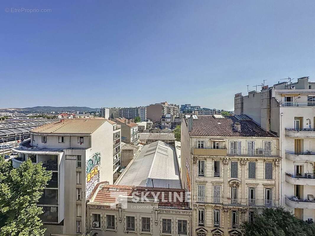 Appartement à MARSEILLE-1E
