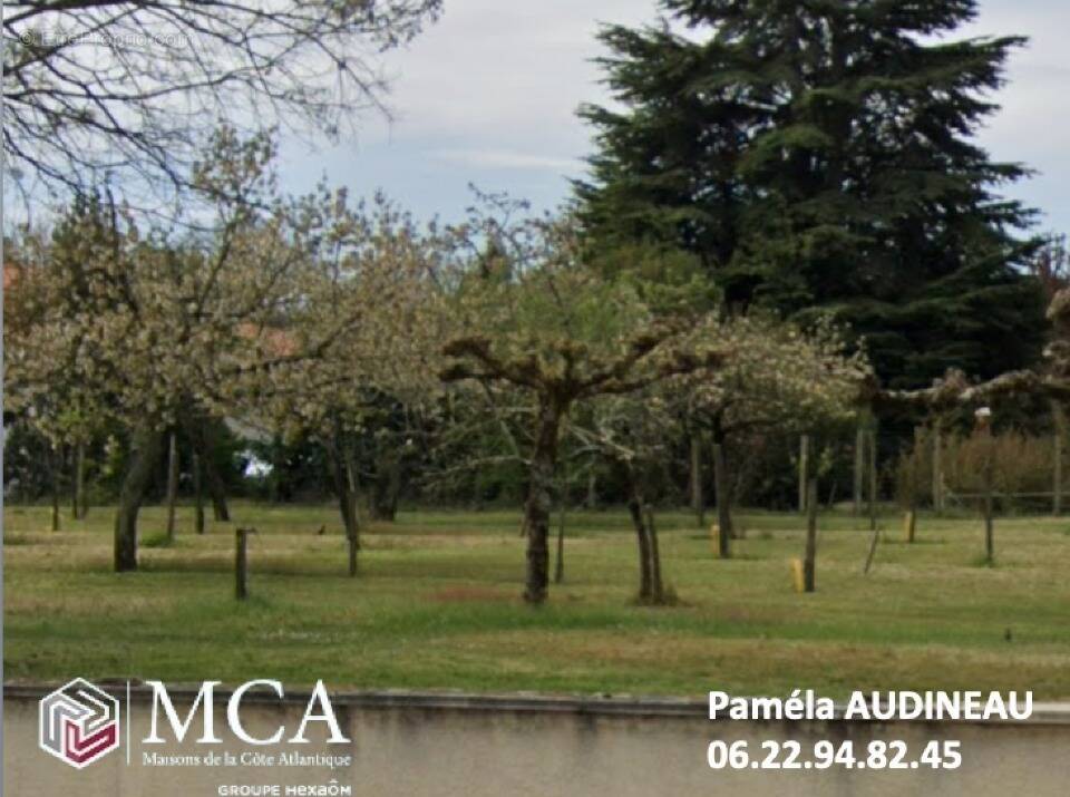 Terrain à BEAUTIRAN