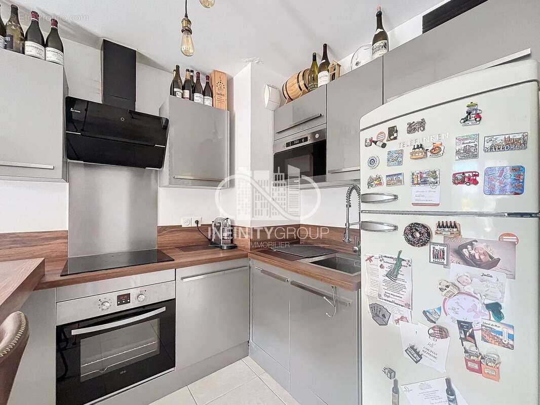 Appartement à VILLENEUVE-LOUBET