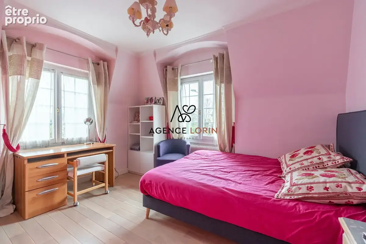 Maison Chatou - 8 pièces - 218 m² - photo 16