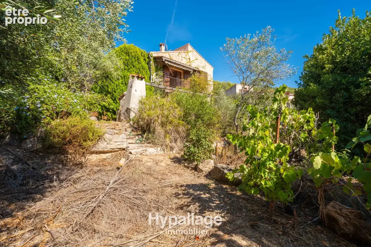 À VENDRE Villa 172m2 - Parcelle de 1001m2 - 13190 ALLAUCH - photo 2