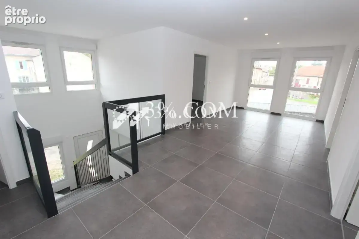 Maison 226 m2 - 5 chambres - Garage double - Jardin - photo 7