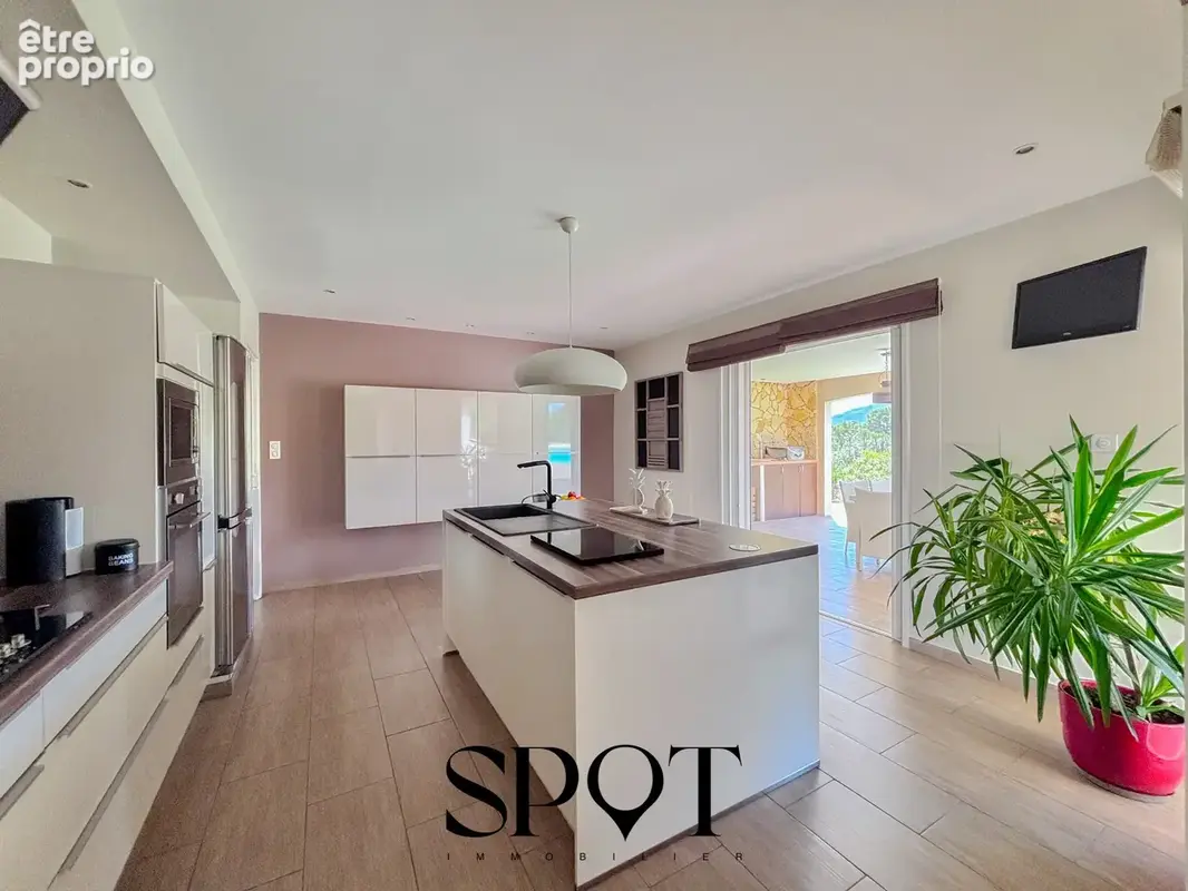 Villa contemporaine de plain pied  Vue Mont Aurélien - photo 14