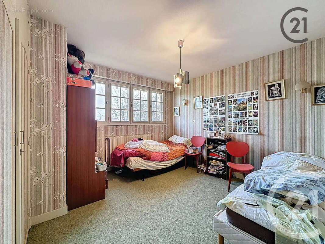 Maison à SAINT-ANDRE-LES-VERGERS