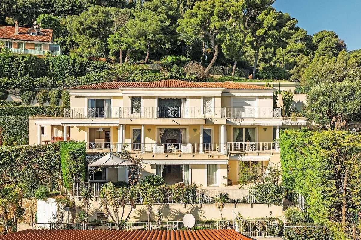 Maison à ROQUEBRUNE-CAP-MARTIN