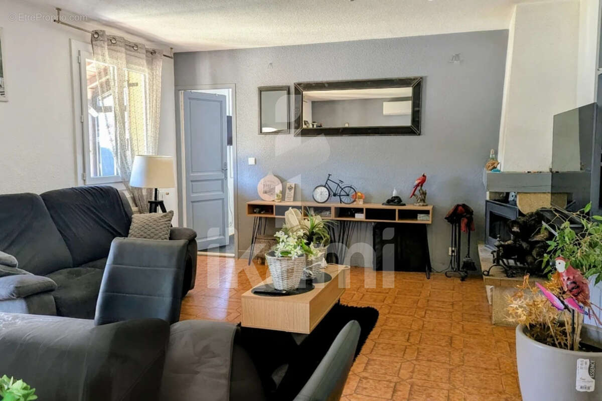 Maison à ROMANS-SUR-ISERE