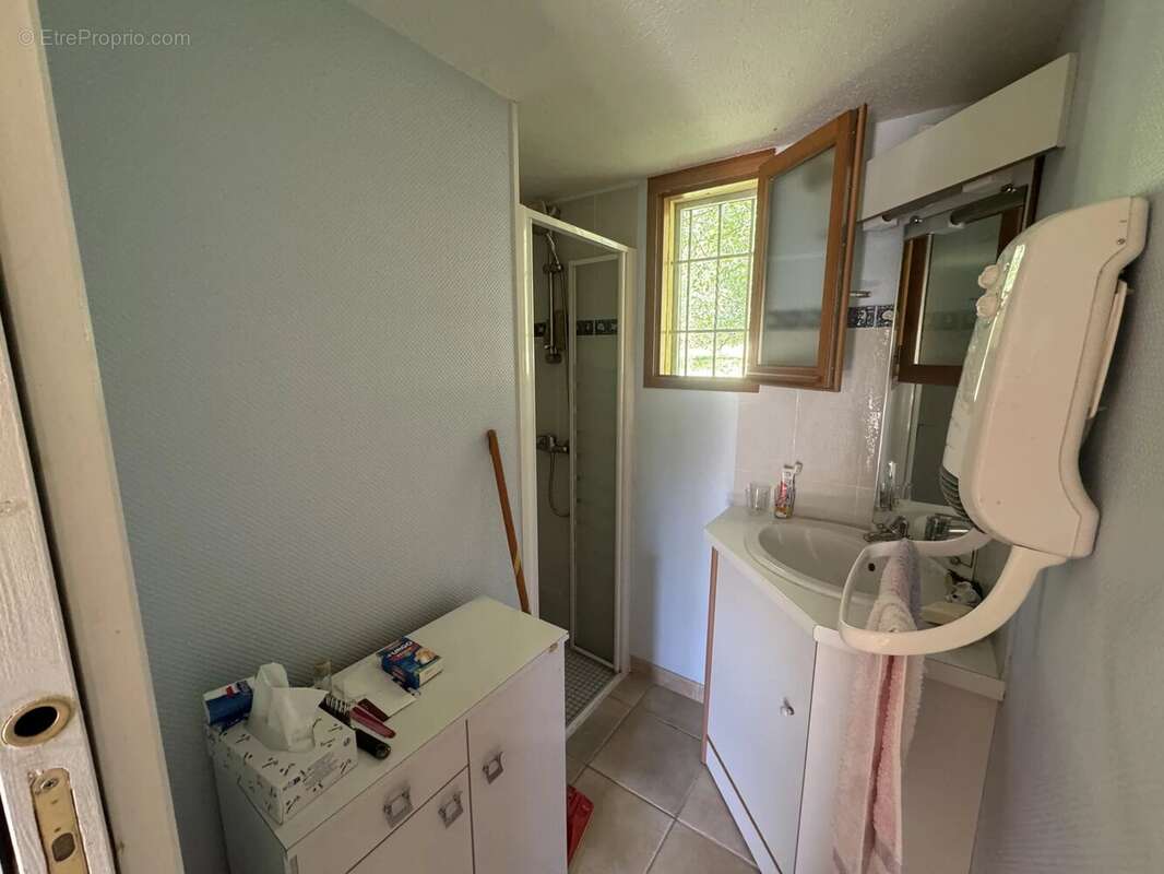 Maison malie de 42 m2 sur 2079 m2 de terrain - photo 13