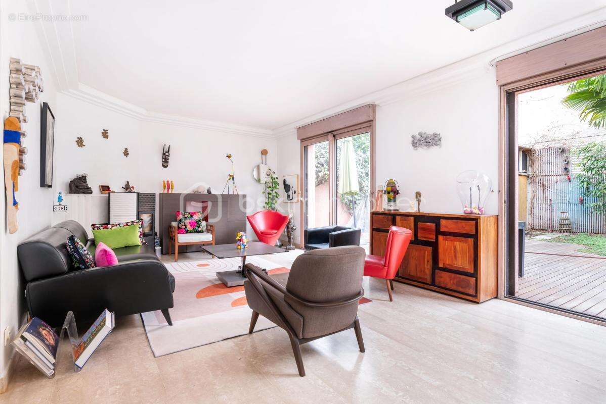 Maison à VILLEURBANNE