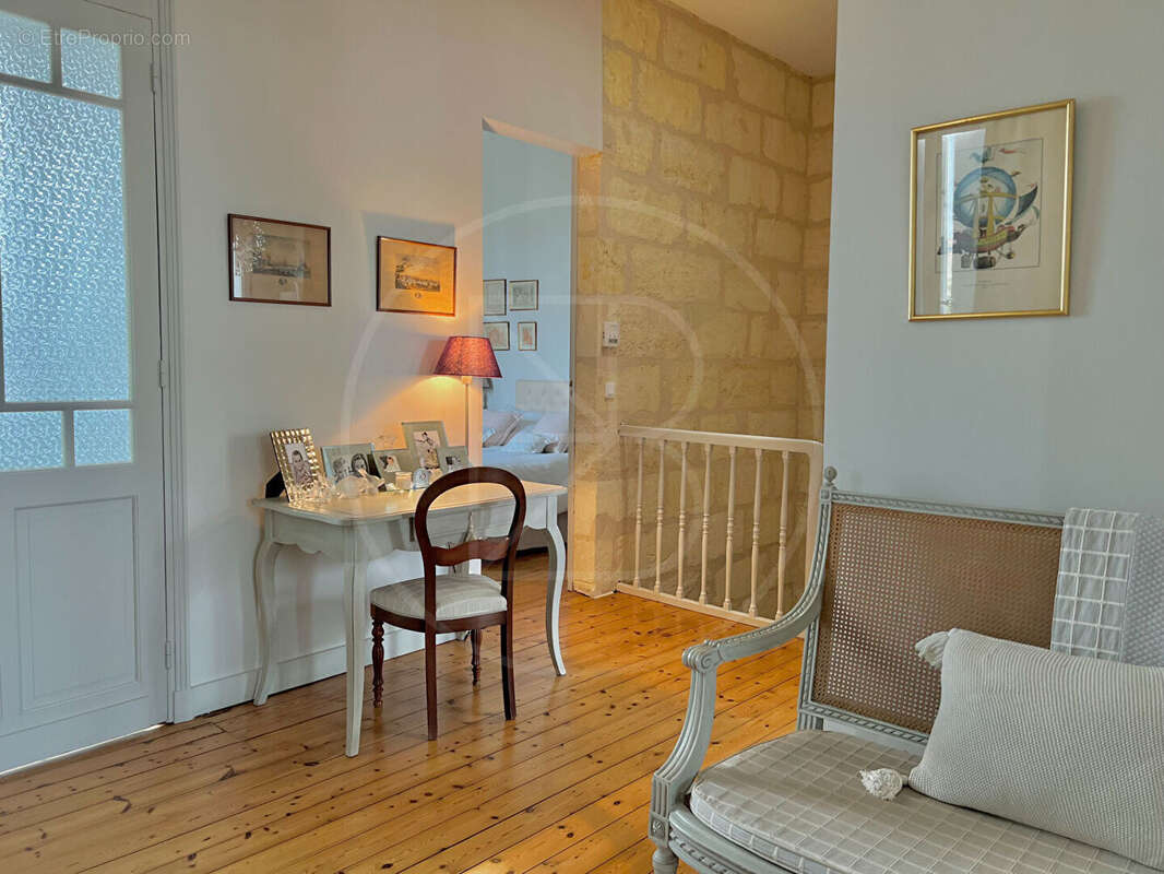 Élégante maison de ville clé en main - photo 9