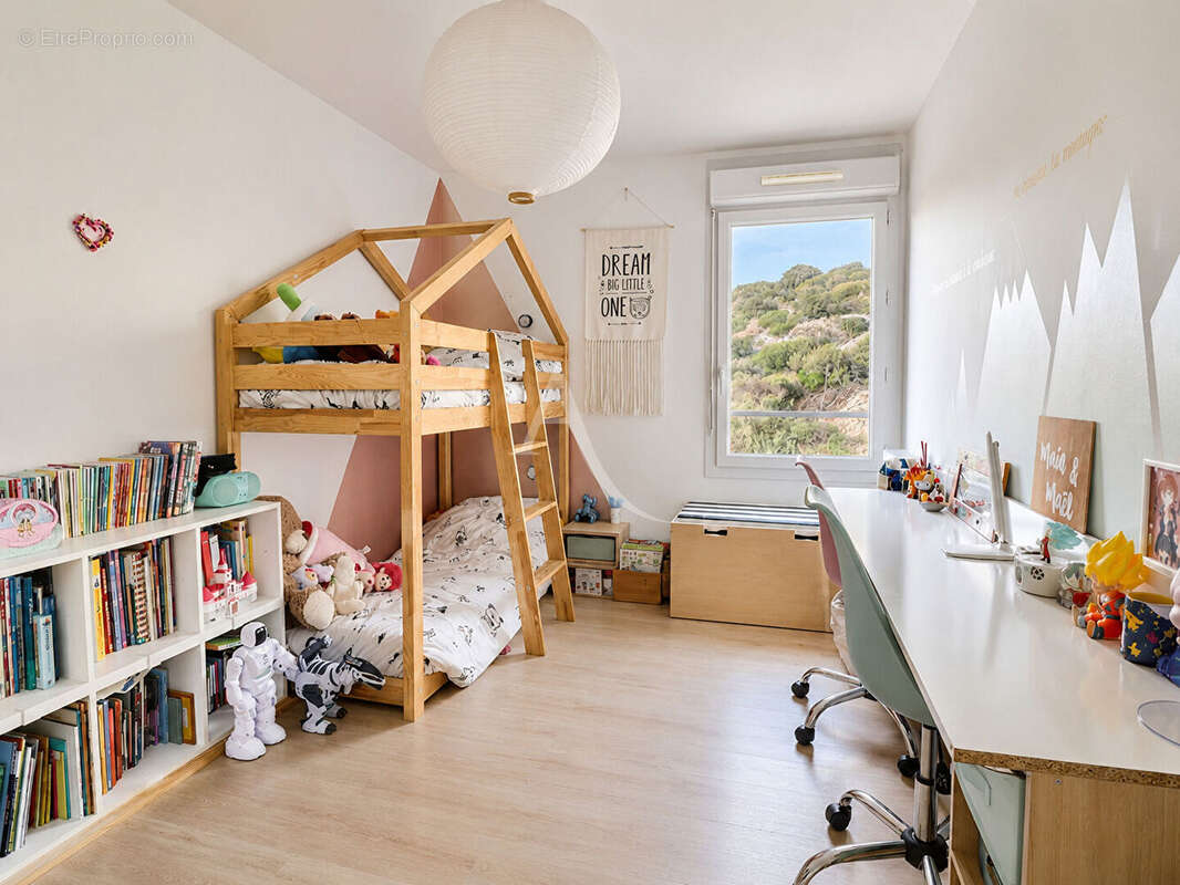 Appartement à MARSEILLE-12E
